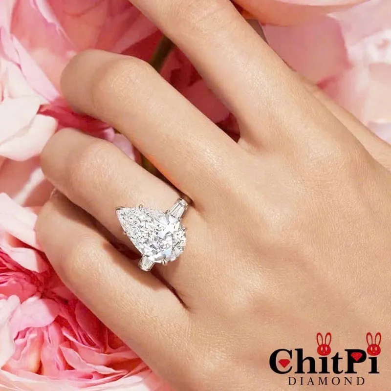 Nhẫn đính hôn kim cương ChitPi Diamond dáng quả lê