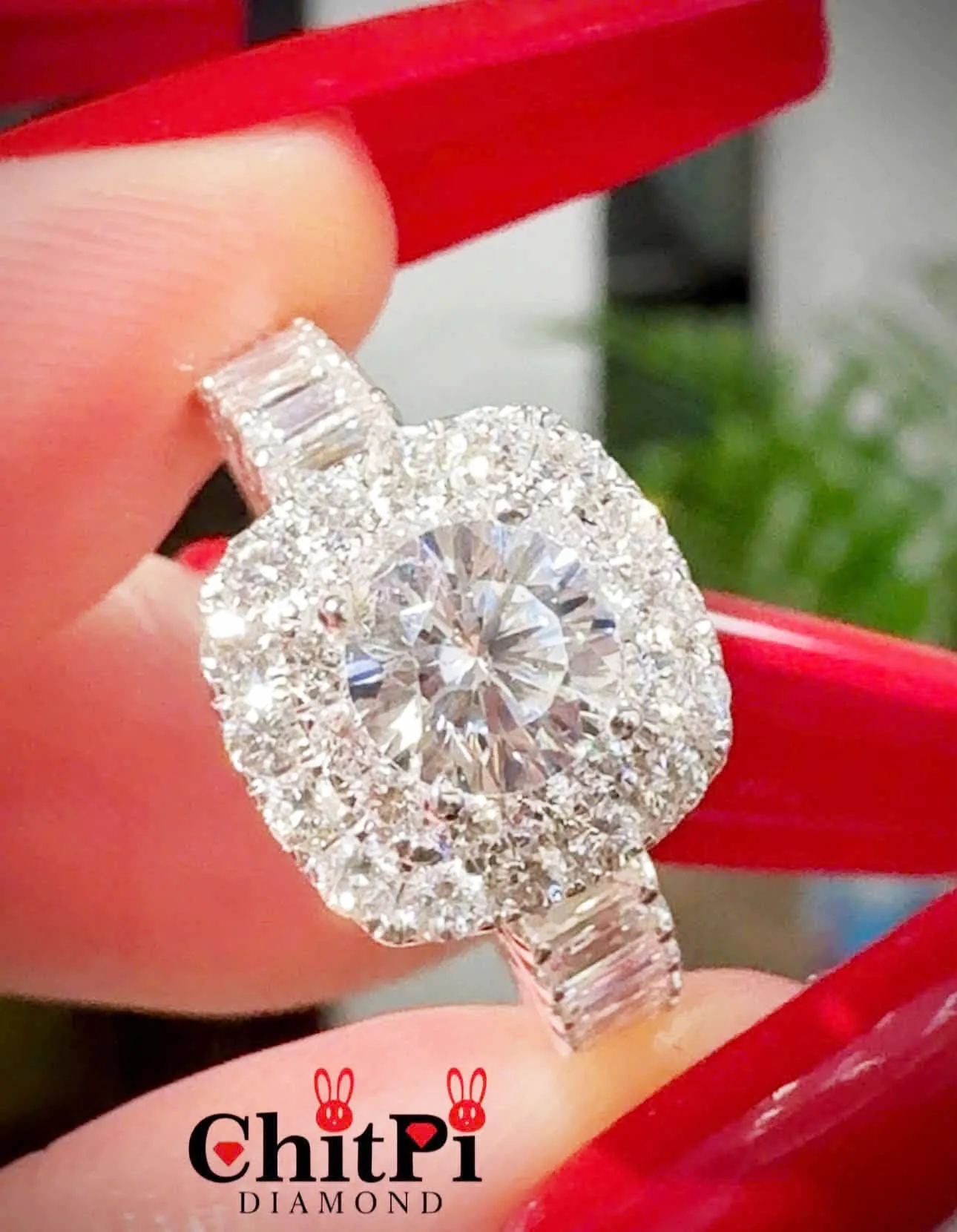 Ưu đãi giảm 20% cho các sản phẩm đồ kết kim cương có sẵn tại hệ thống các Showroom