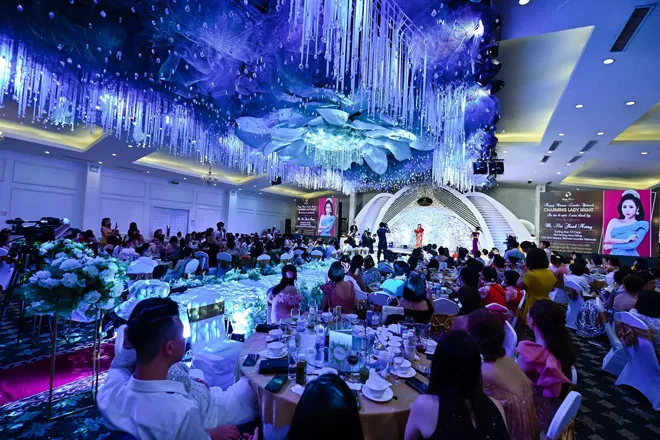 Đêm tiệc hoành tráng kỷ niệm 3 năm thành lập mạng lưới và tôn vinh những đóng góp của các nữ lãnh đạo toàn cầu